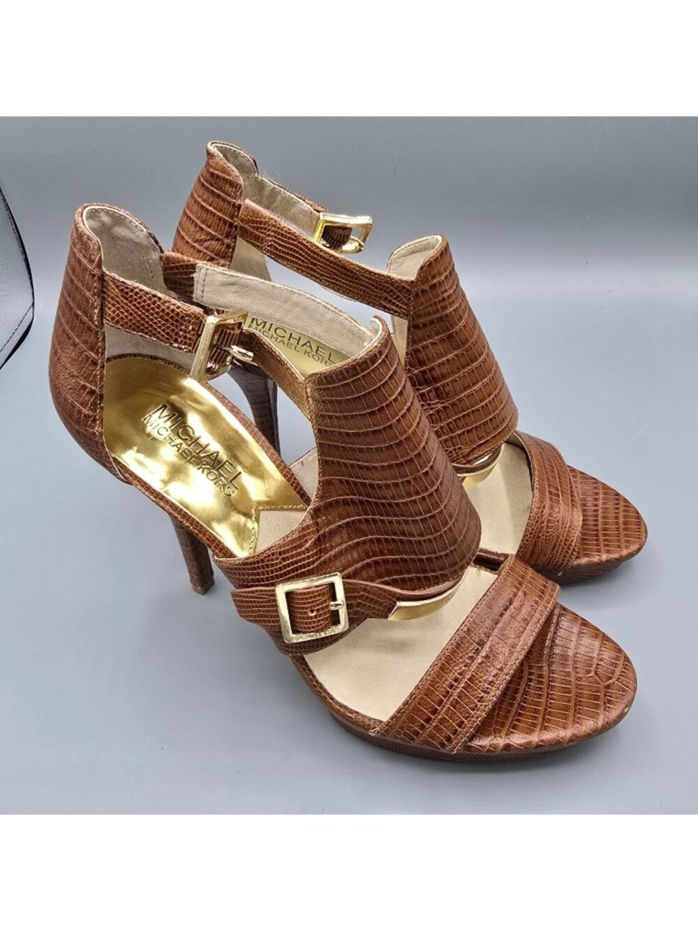 MICHAEL Michael Kors "Jess" Brown Croc-Embossed Leather Heels (Size 7.5M)